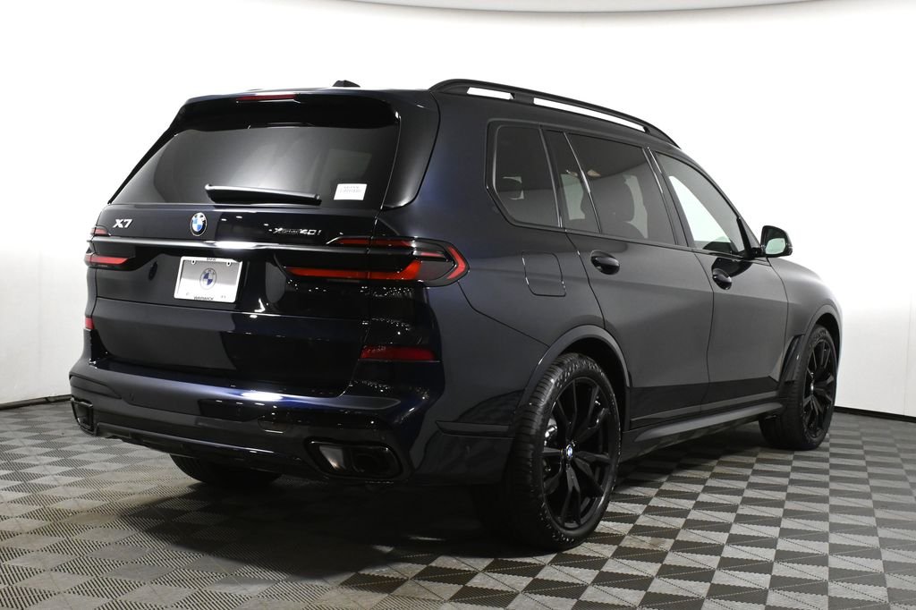 Used 2027 Black BMW xDrive40i image 7