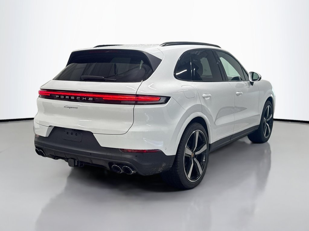 Used 2025 White Porsche  image 9