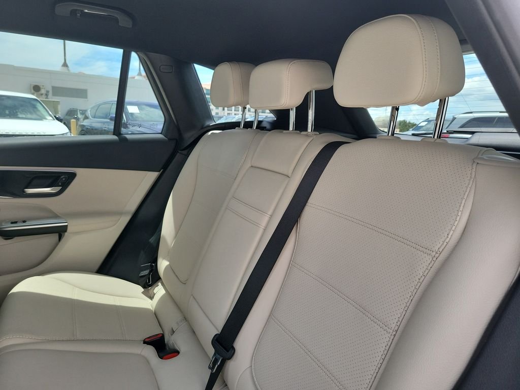 Certified Used 2025 White Mercedes-Benz GLC 300 image 11