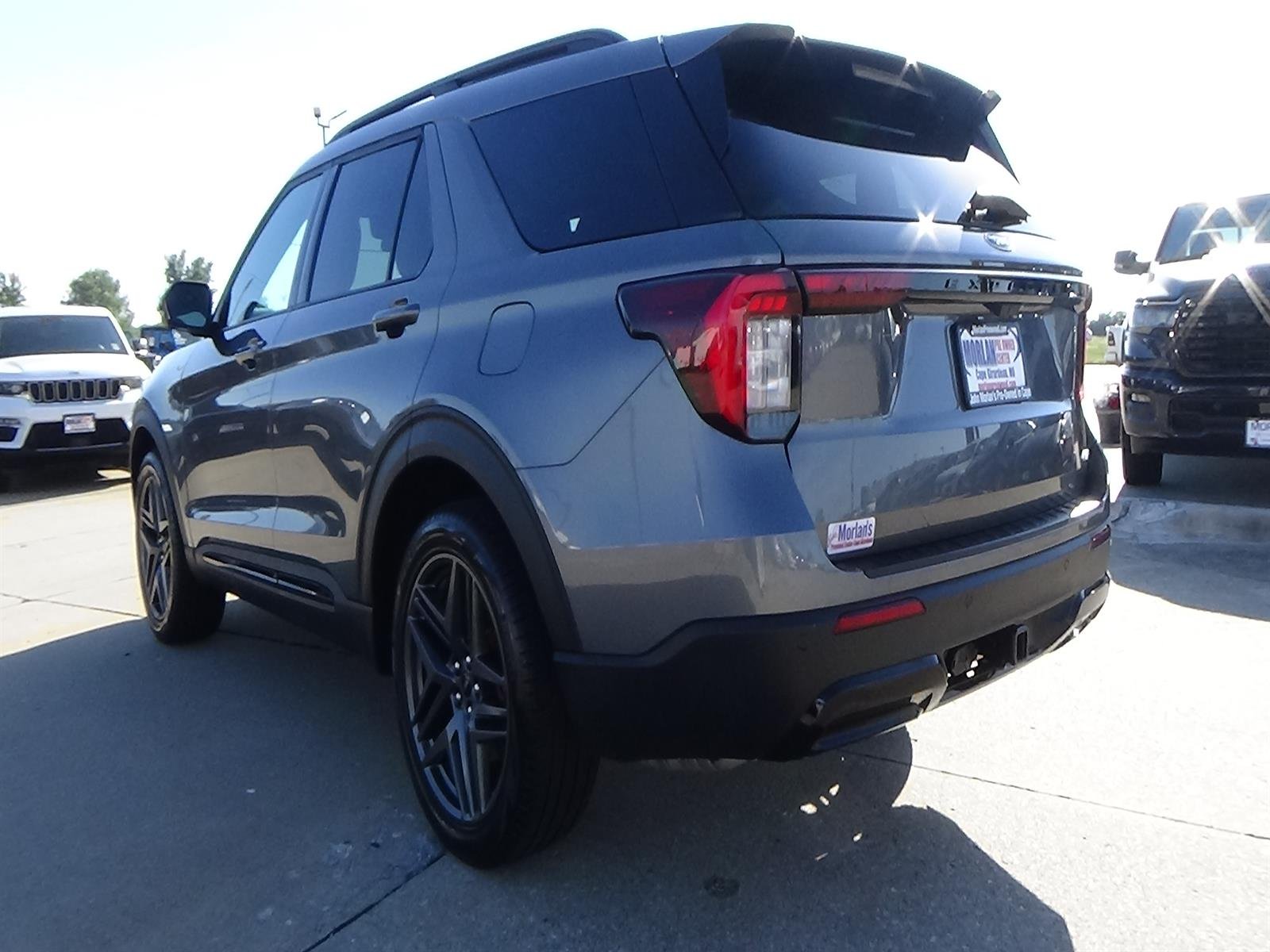 Used 2025 Carbonized Gray (m7) Ford ST-Line image 7