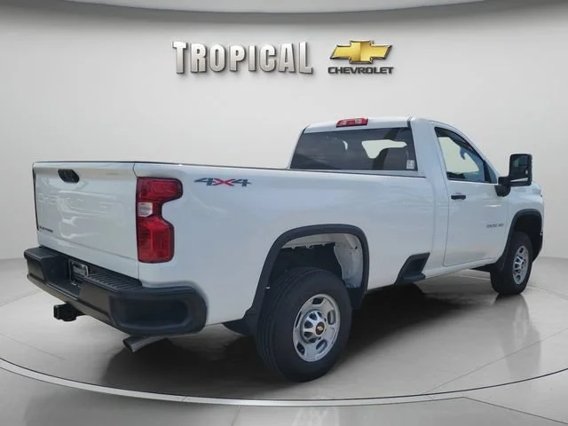 New 2025 Summit White Chevrolet WT image 5