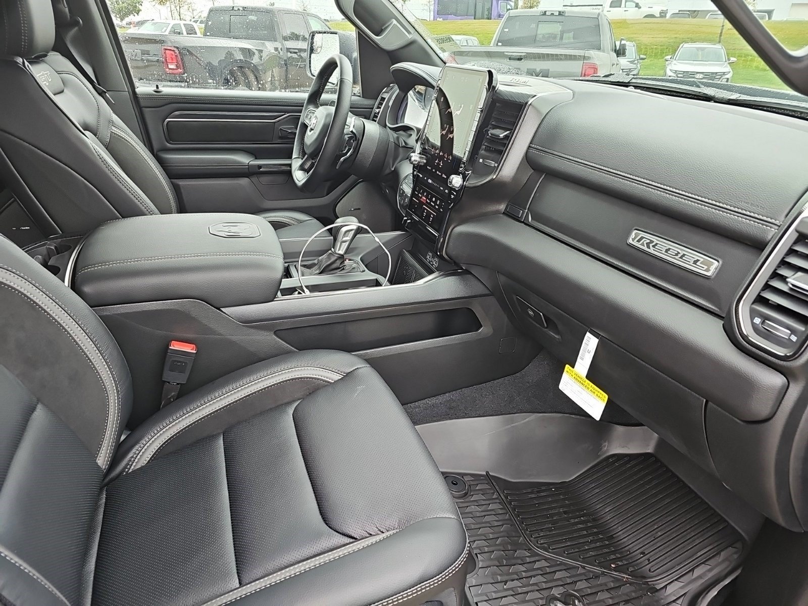 New 2027 Diamond Black Crystal Pearlcoat Ram Rebel image 9