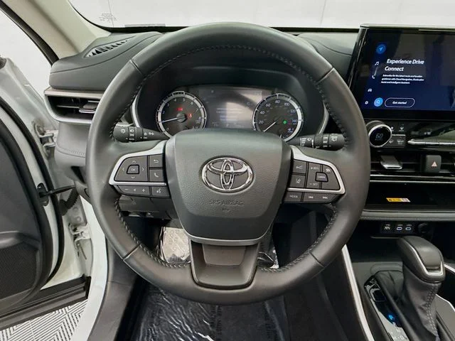 Used 2024 Beige Toyota XLE image 11