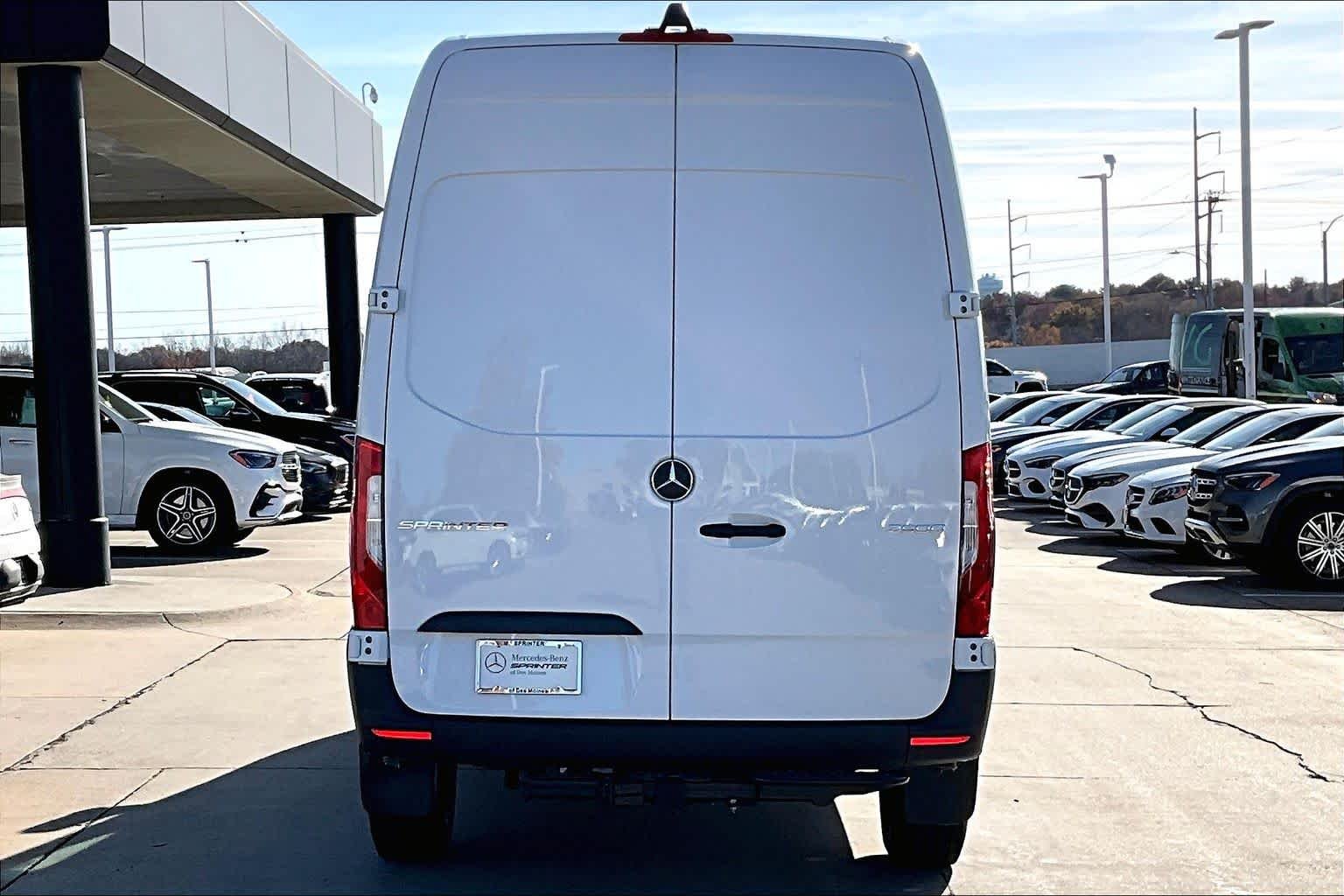 New 2026 Arctic White Mercedes-Benz  image 5