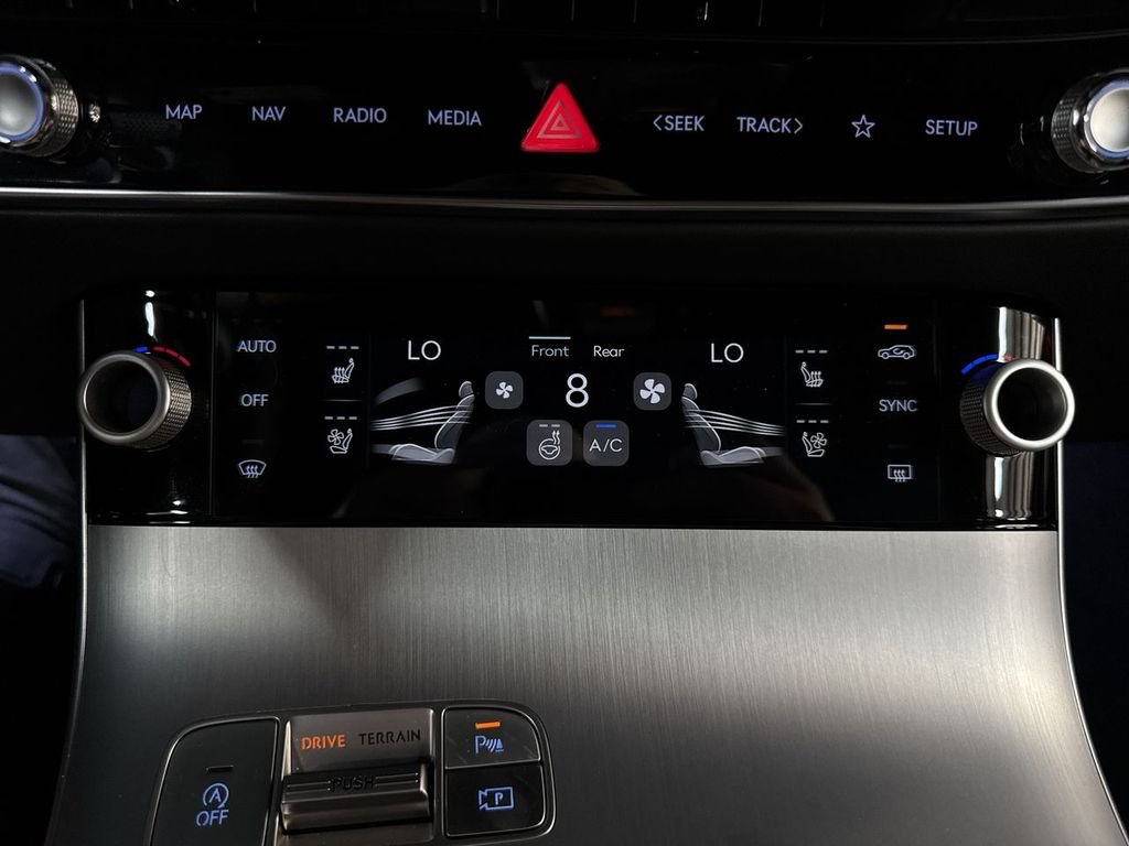 New 2027 Blue Genesis 2.5T Sport Prestige image 27