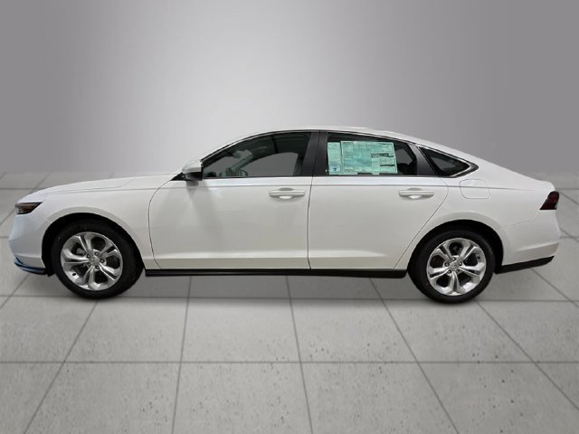 New 2026 Platinum White Pearl Honda LX image 2