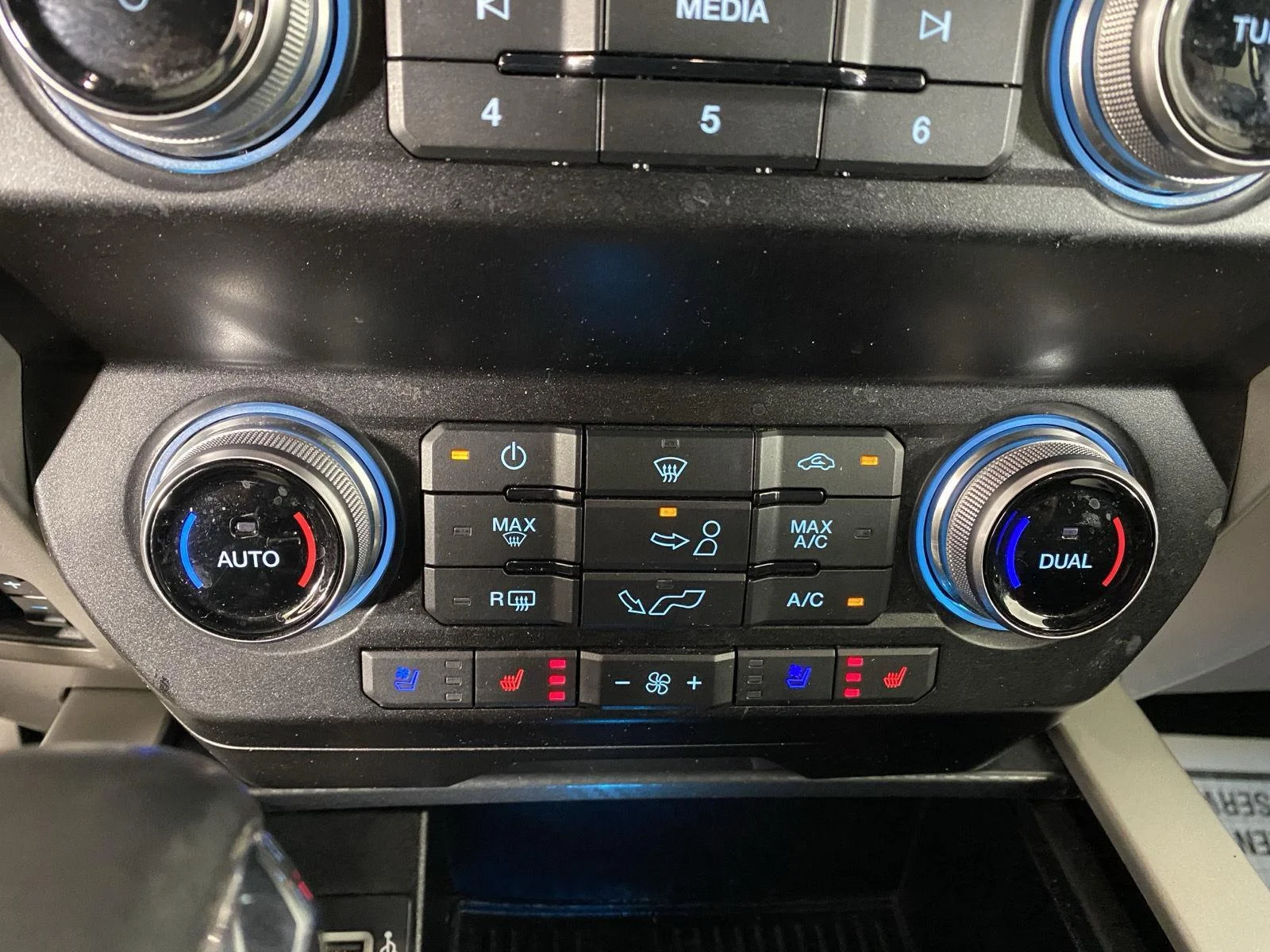 Used 2020 Lead Foot Ford LARIAT image 28