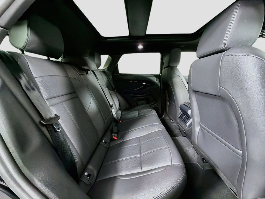 New 2026 Santorini Black Land Rover S image 29