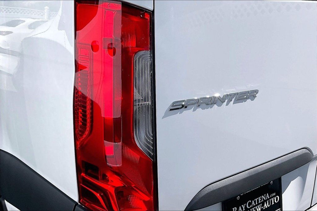 2026 Mercedes-Benz Sprinter Crew Van Base - Photo 21