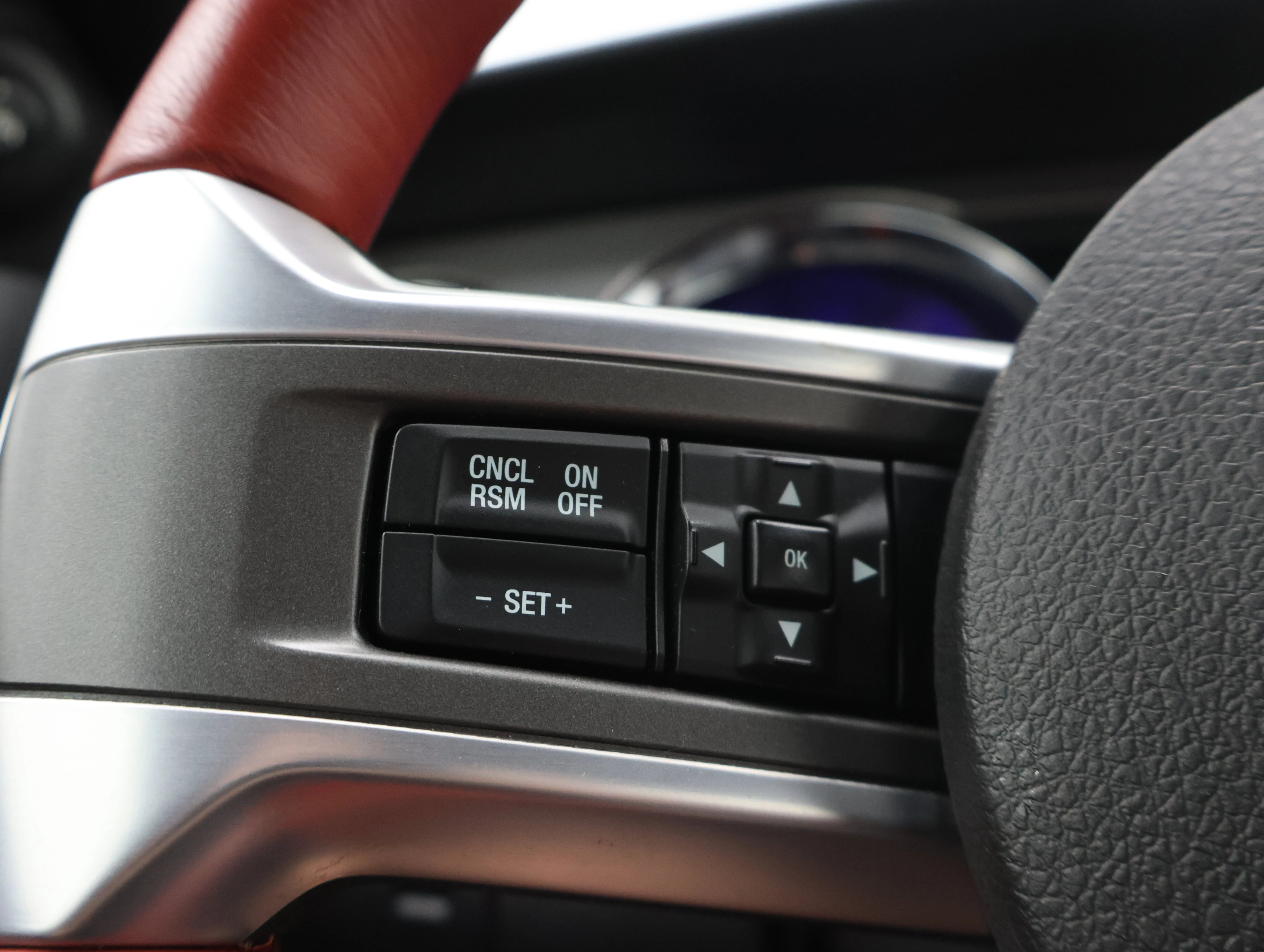 Used 2014 Sterling Gray Metallic Ford GT Premium image 14