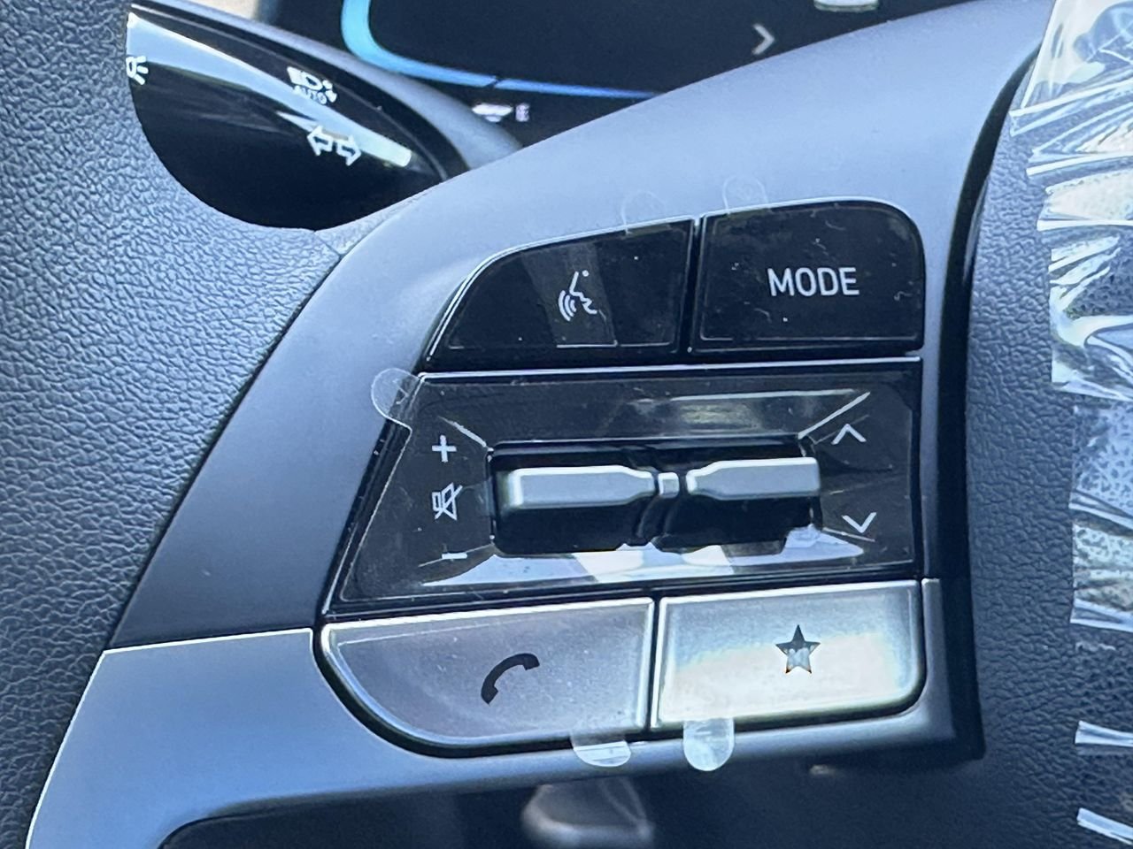 New 2026 Ecotronic Gray Hyundai SE image 22