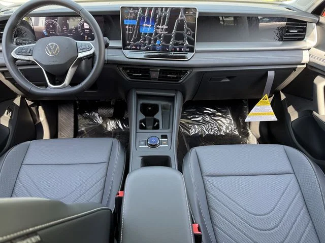 New 2026 Black Volkswagen 2.0T SE image 7