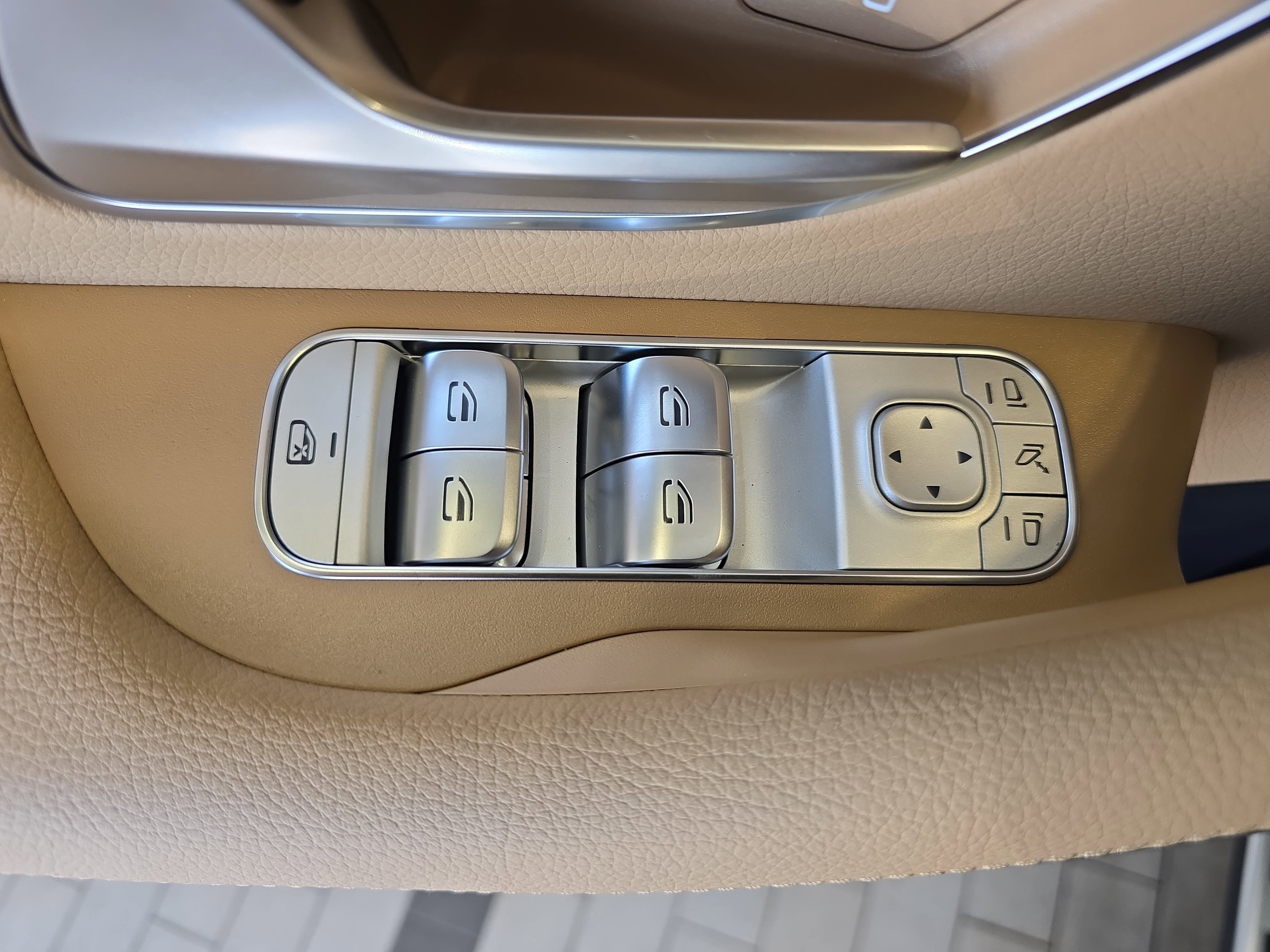 New 2026 Twilight Blue Metallic Mercedes-Benz GLE350 image 30