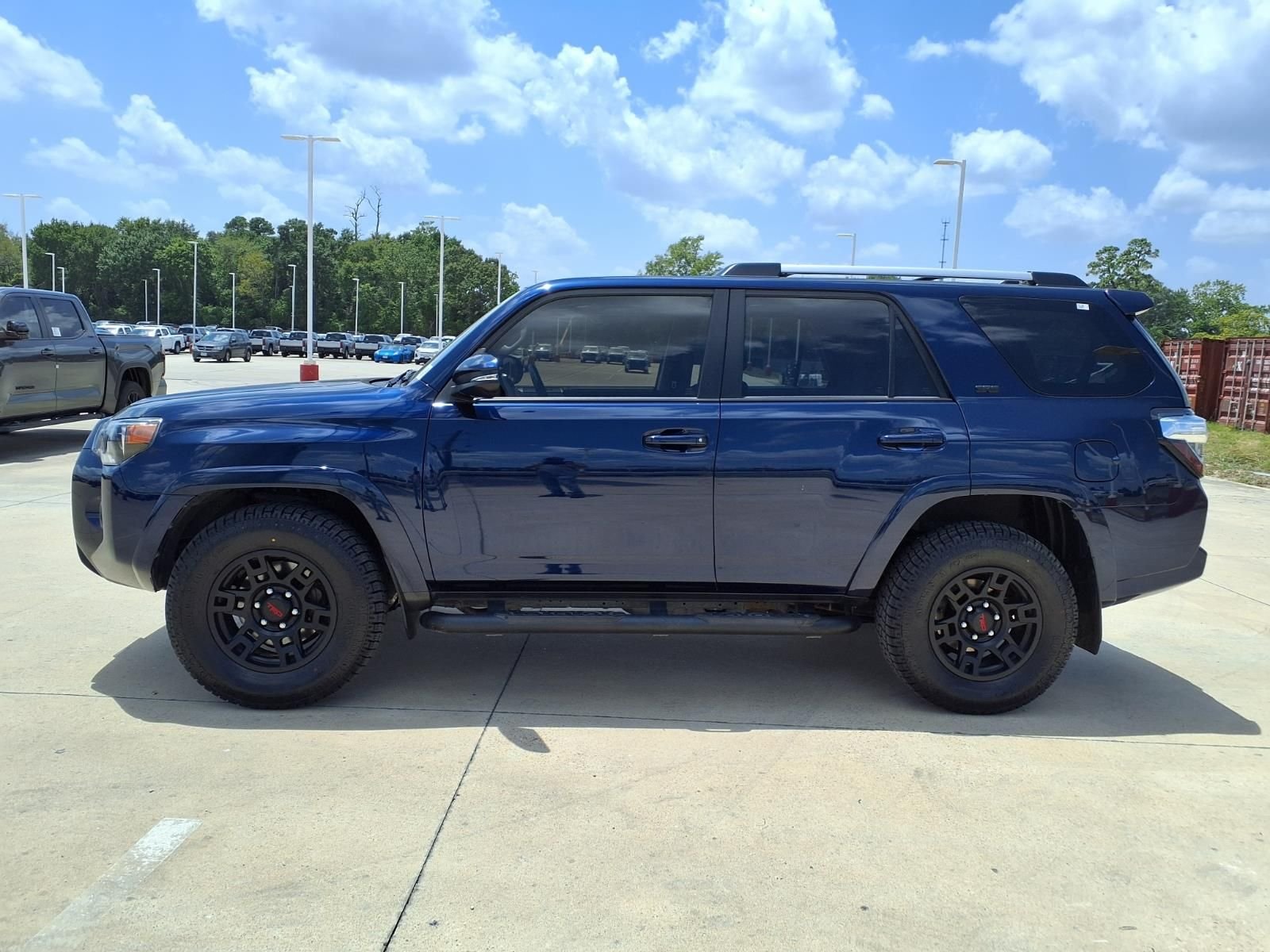Certified Used 2023 Nautical Blue Metallic Toyota SR5 Premium image 9