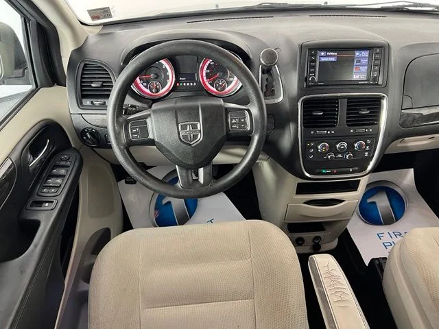 Used 2019 Silver Dodge SE image 27