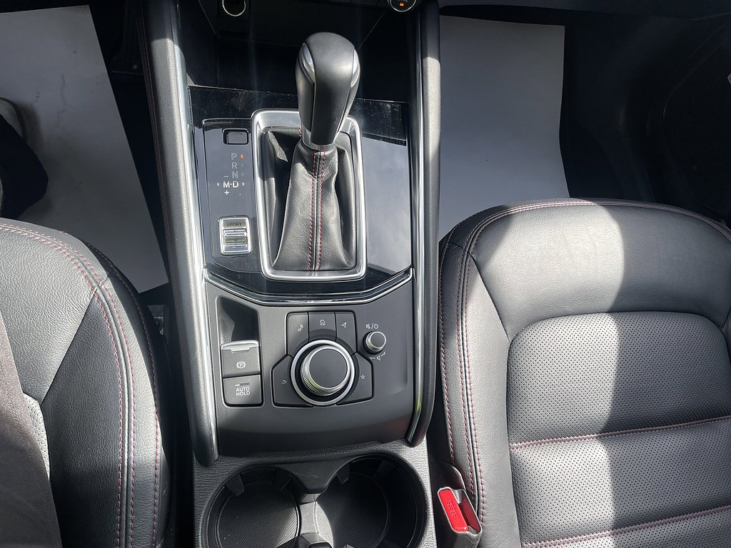 Used 2024 Polymetal Gray Metallic Mazda 2.5 S Carbon Edition image 30