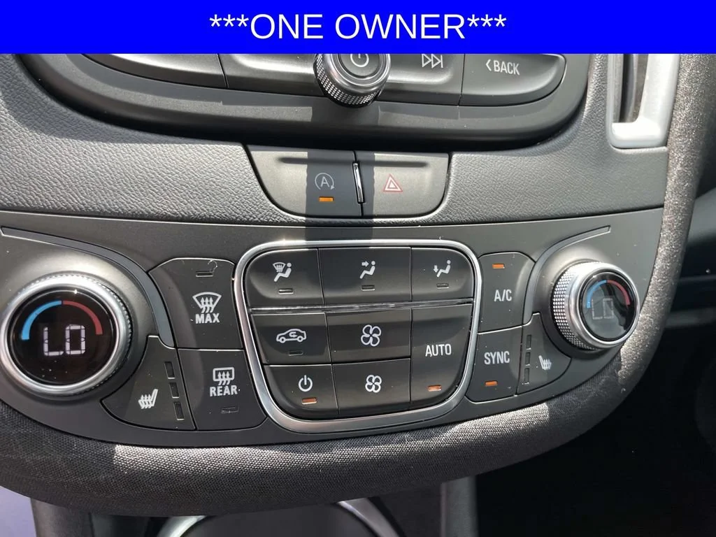 Used 2025 Sterling Gray Metallic Chevrolet 1LT image 23