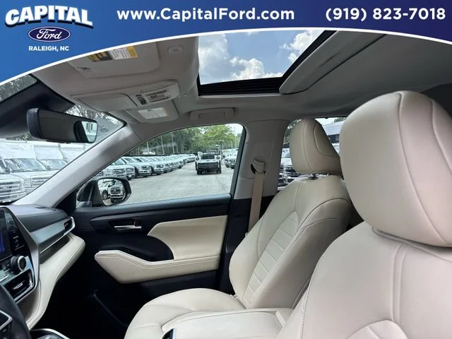 Used 2024 Gray Toyota XLE image 22