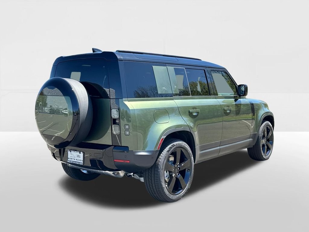 New 2026 Woolstone Green LAND ROVER S image 4