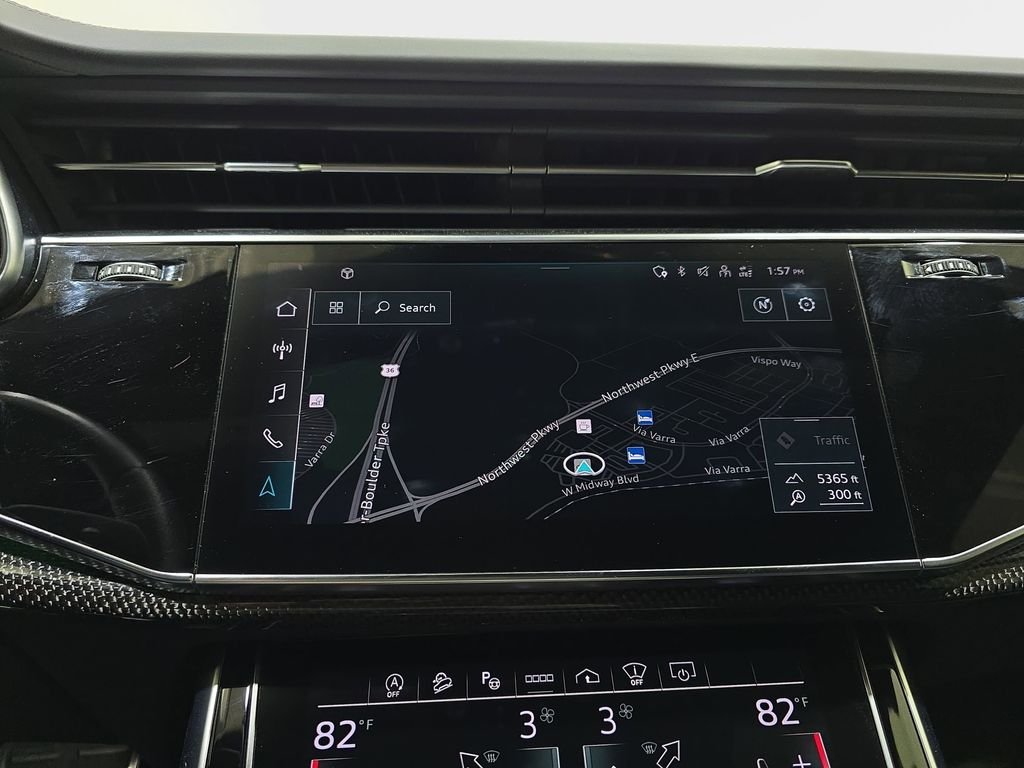 Used 2023  Audi 4.0T Prestige image 23