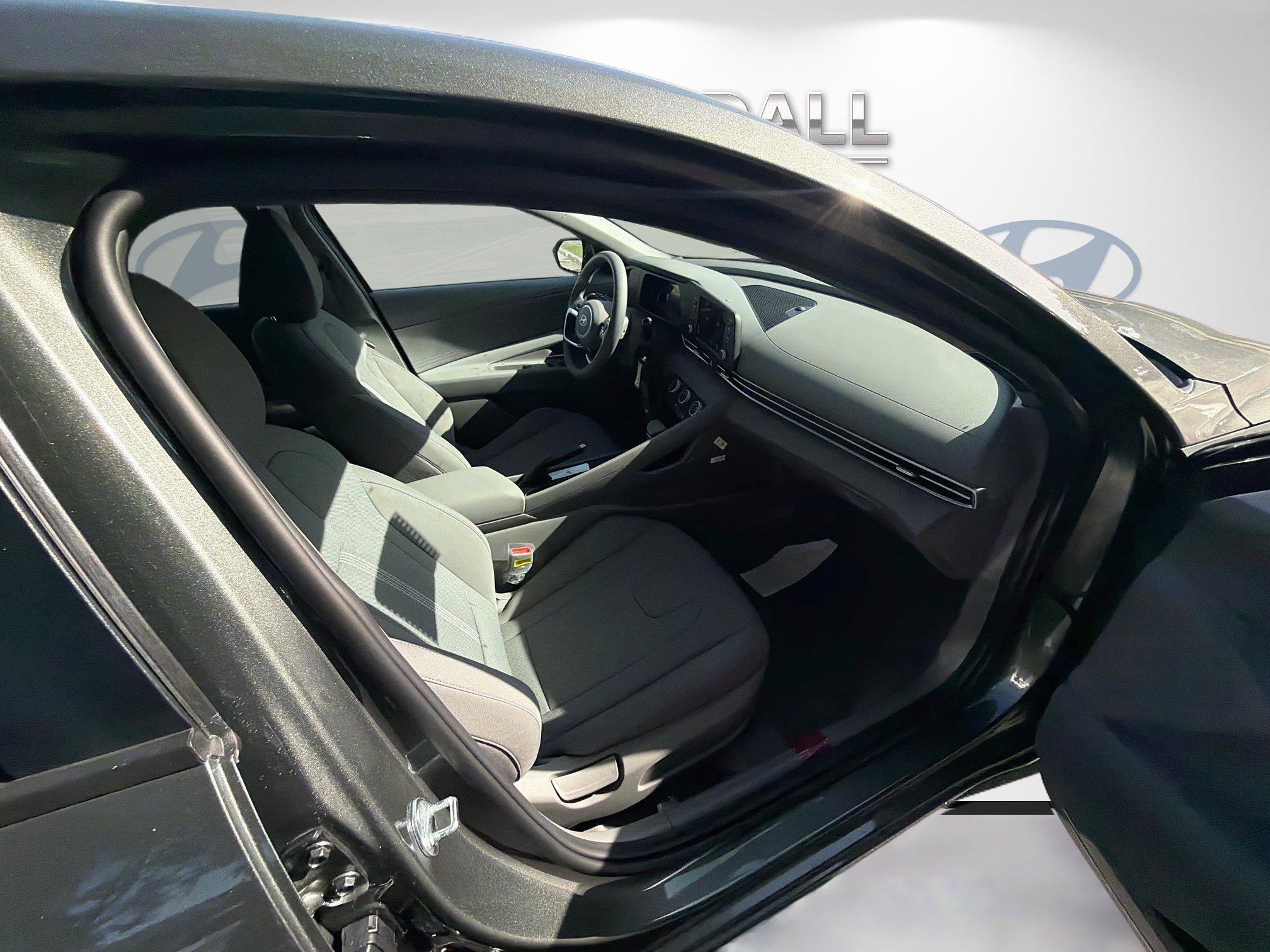 New 2026 Amazon Gray Hyundai SE image 48