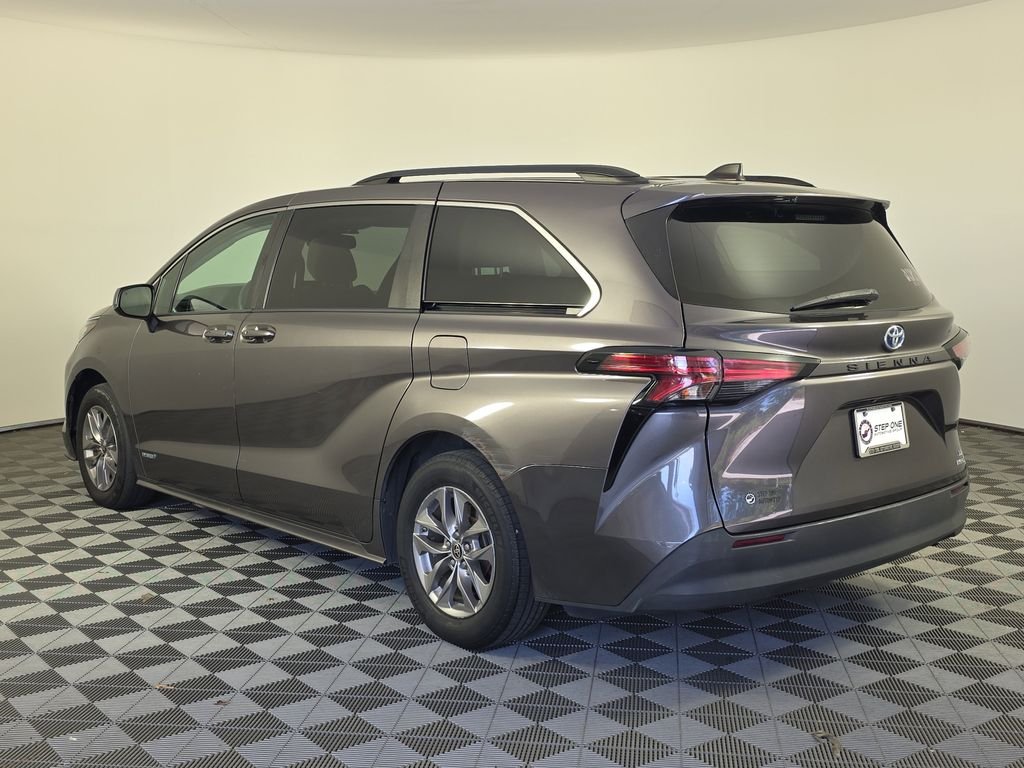 Used 2021 Gray Toyota LE image 5