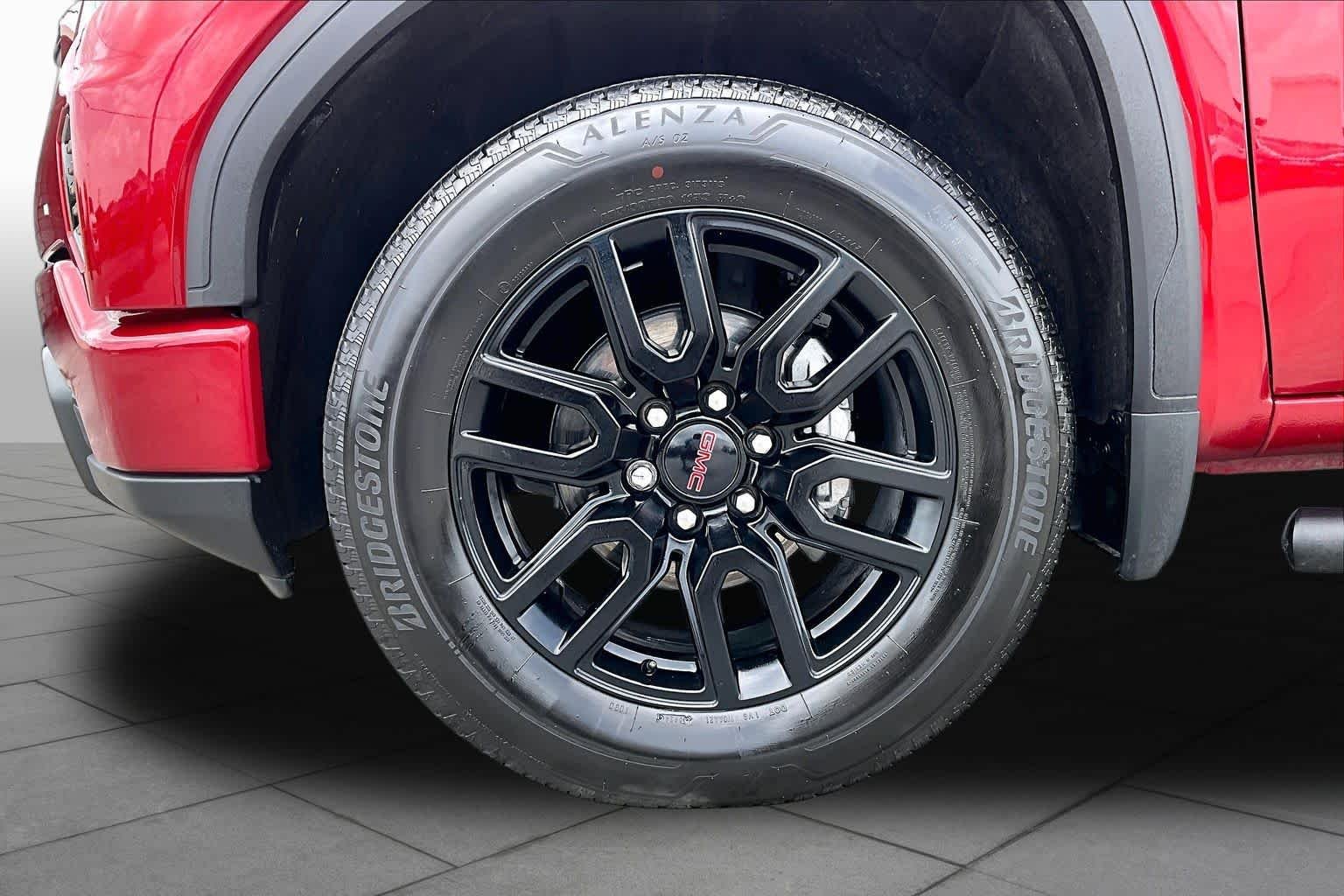 Used 2024 Volcanic Red Tintcoat GMC Elevation image 11