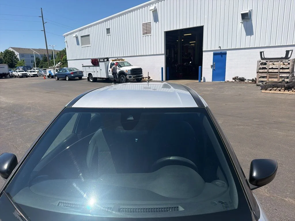 Certified Used 2020 Brilliant Silver Metallic Nissan S image 15