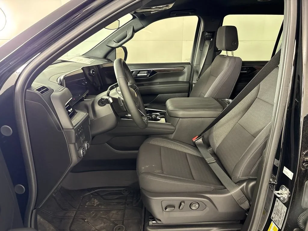 2026 Chevrolet Tahoe LS - Photo 30