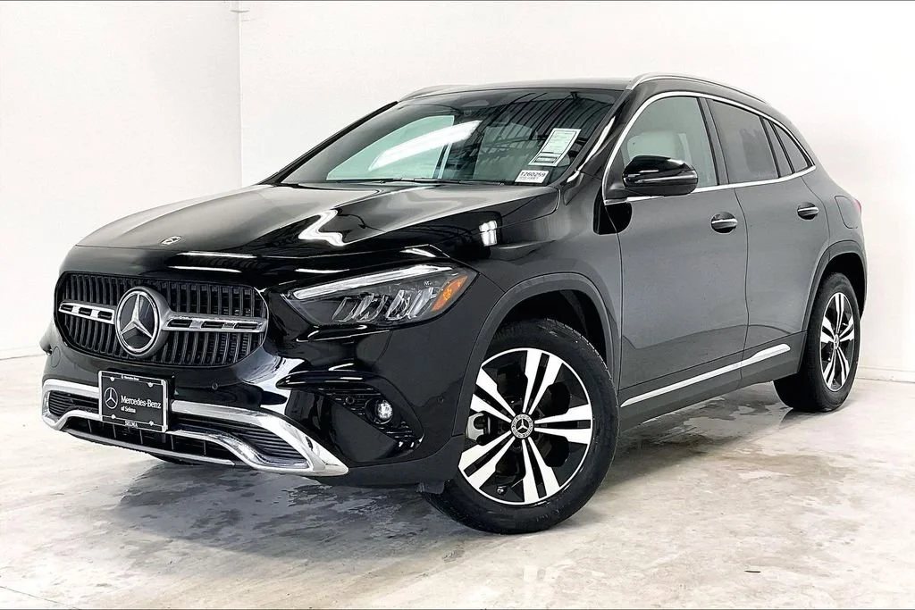 New 2026 Night Black Mercedes-Benz GLA 250 image 14