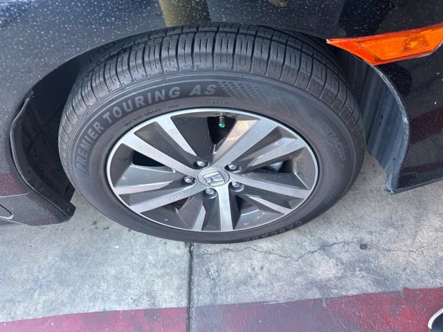Used 2020 Black Honda LX image 16