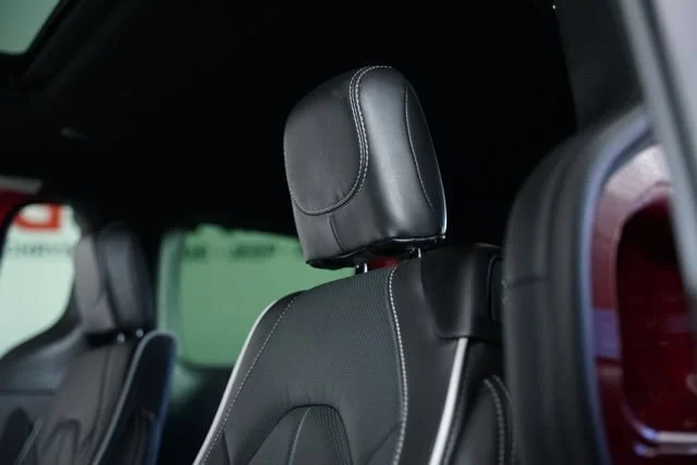 2026 Chrysler Pacifica Limited - Photo 28