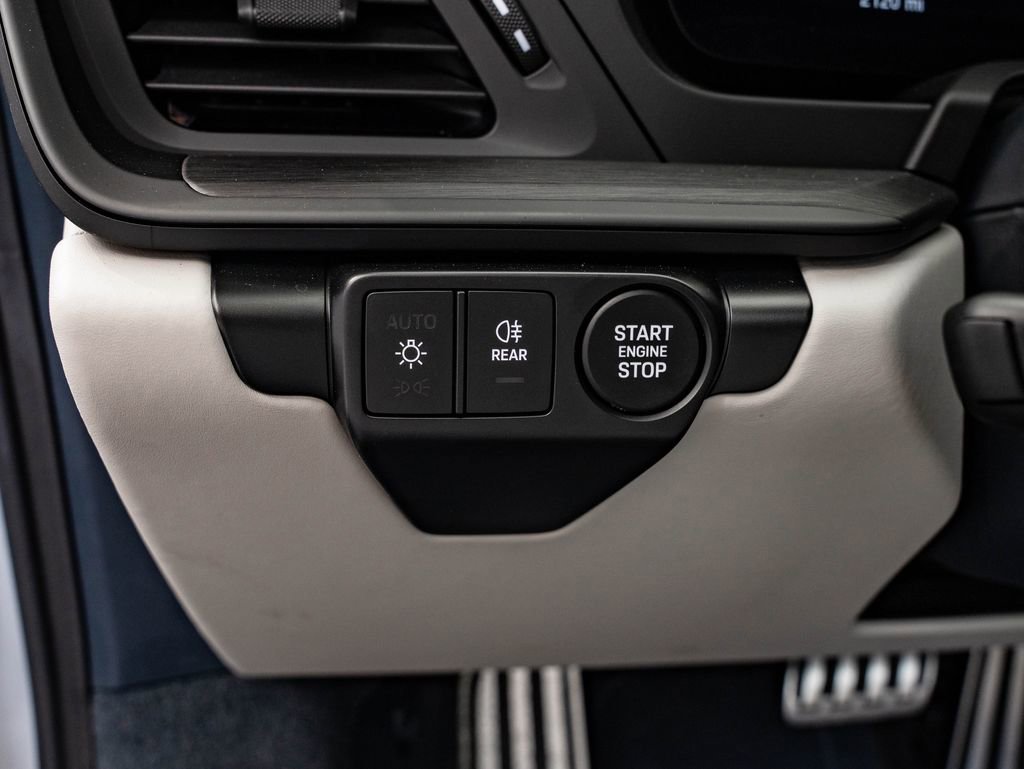Used 2025 Silver Porsche Carrera GTS image 42