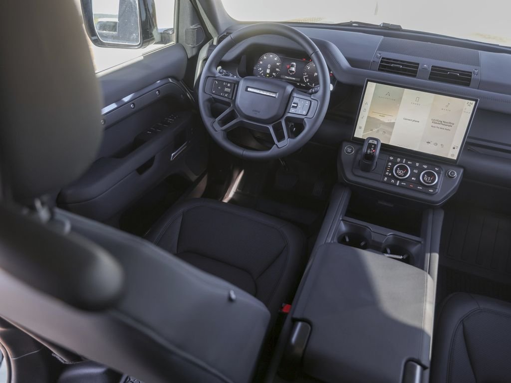 2026 Land Rover Defender S - Photo 32