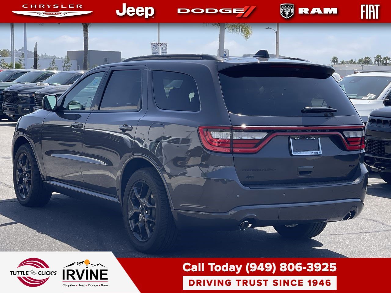 New 2026 Vapor Gray Exterior Paint Dodge GT HEMI V8 image 4