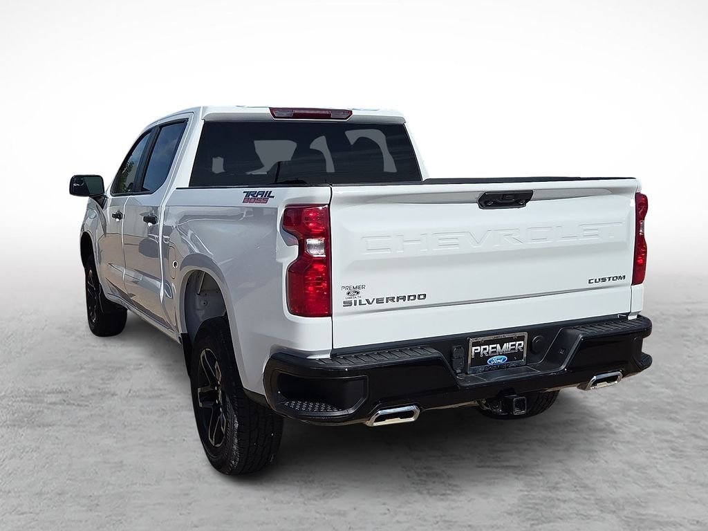 Used 2025 White Chevrolet Custom Trail Boss image 8
