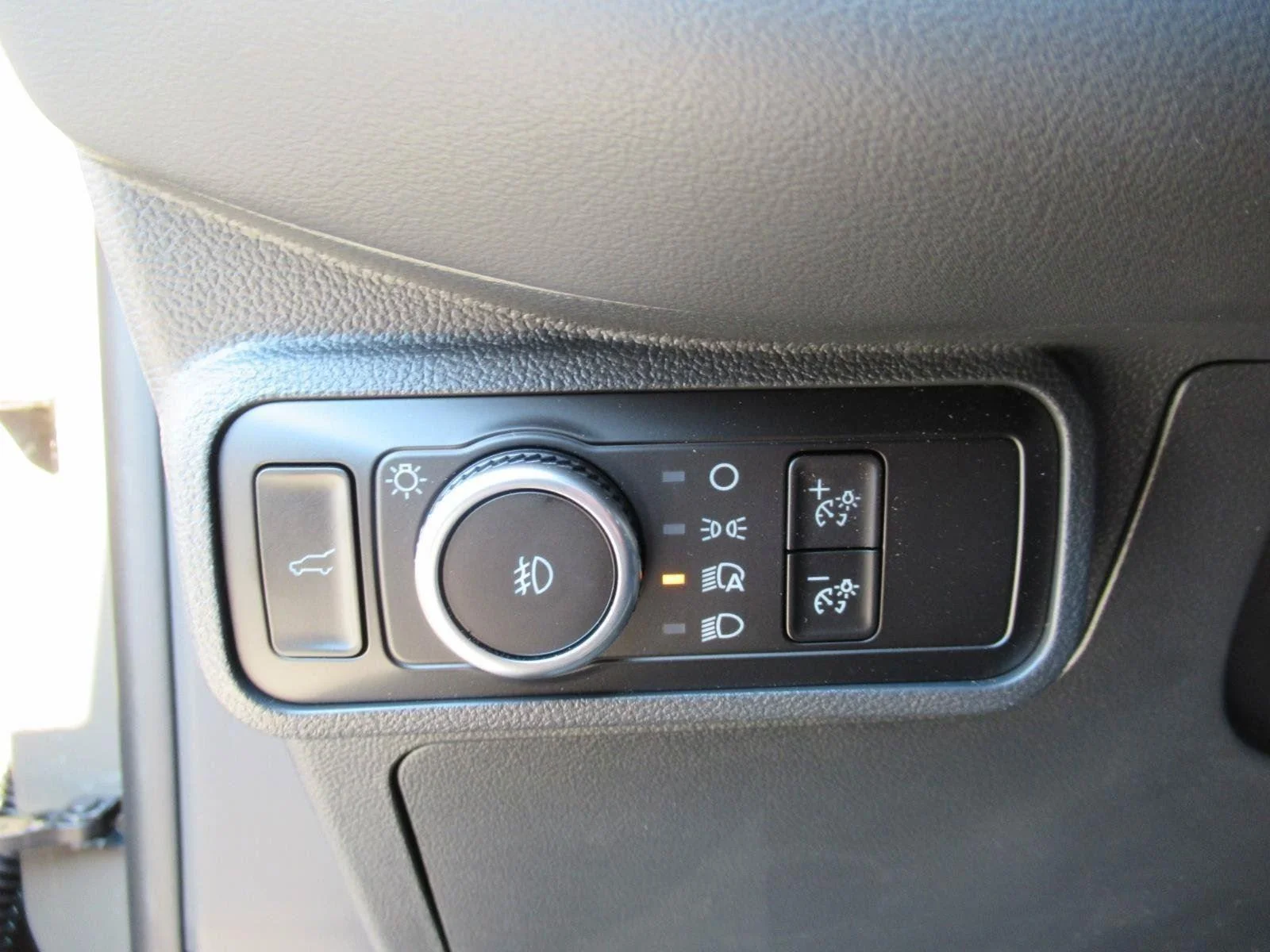 New 2026 Marsh Gray Ford Tremor® image 19