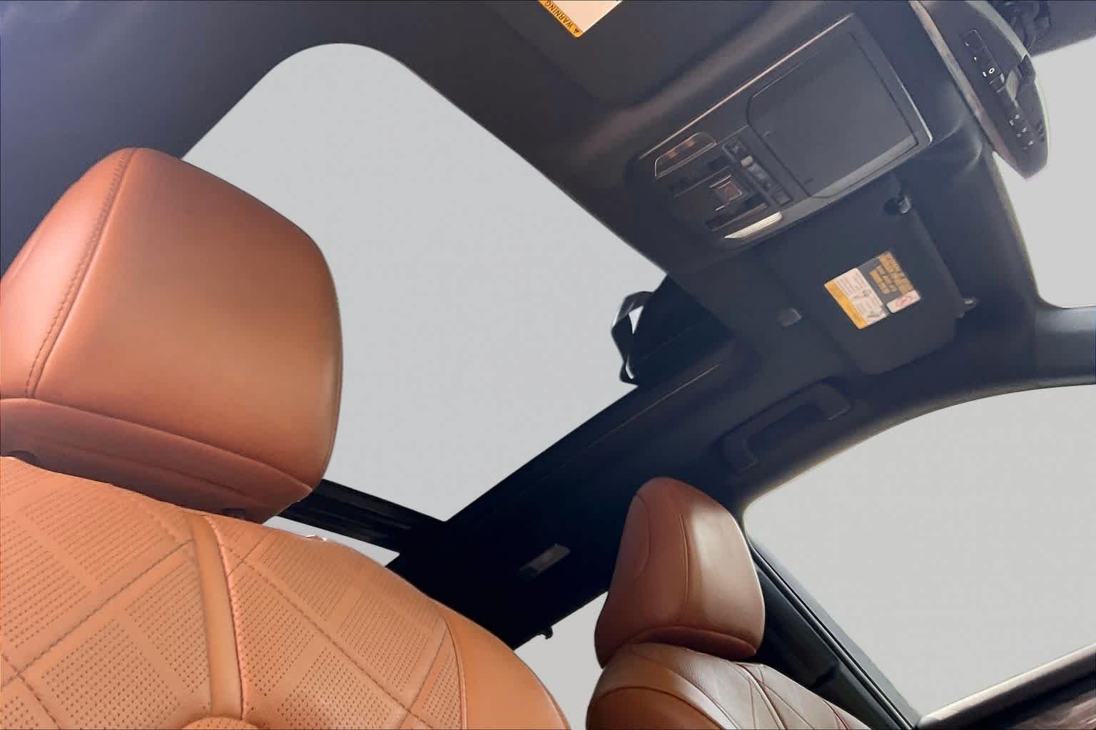 Used 2021 Opulent Amber Toyota Hybrid Platinum image 14