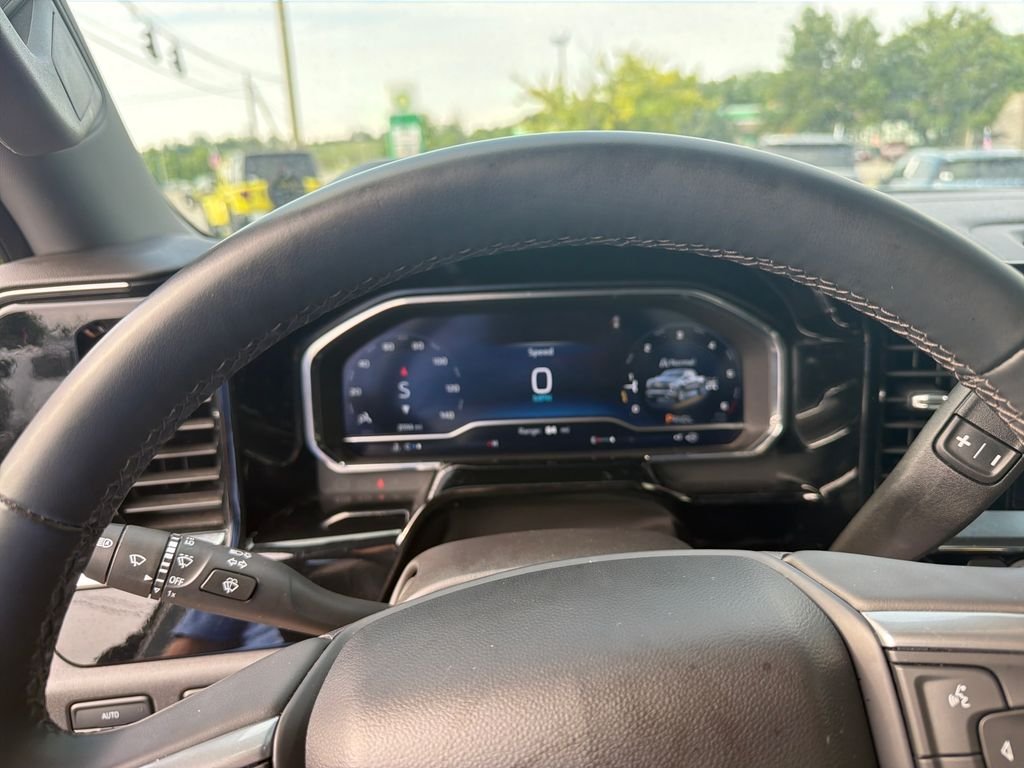 Used 2024 Gray Chevrolet LT image 11