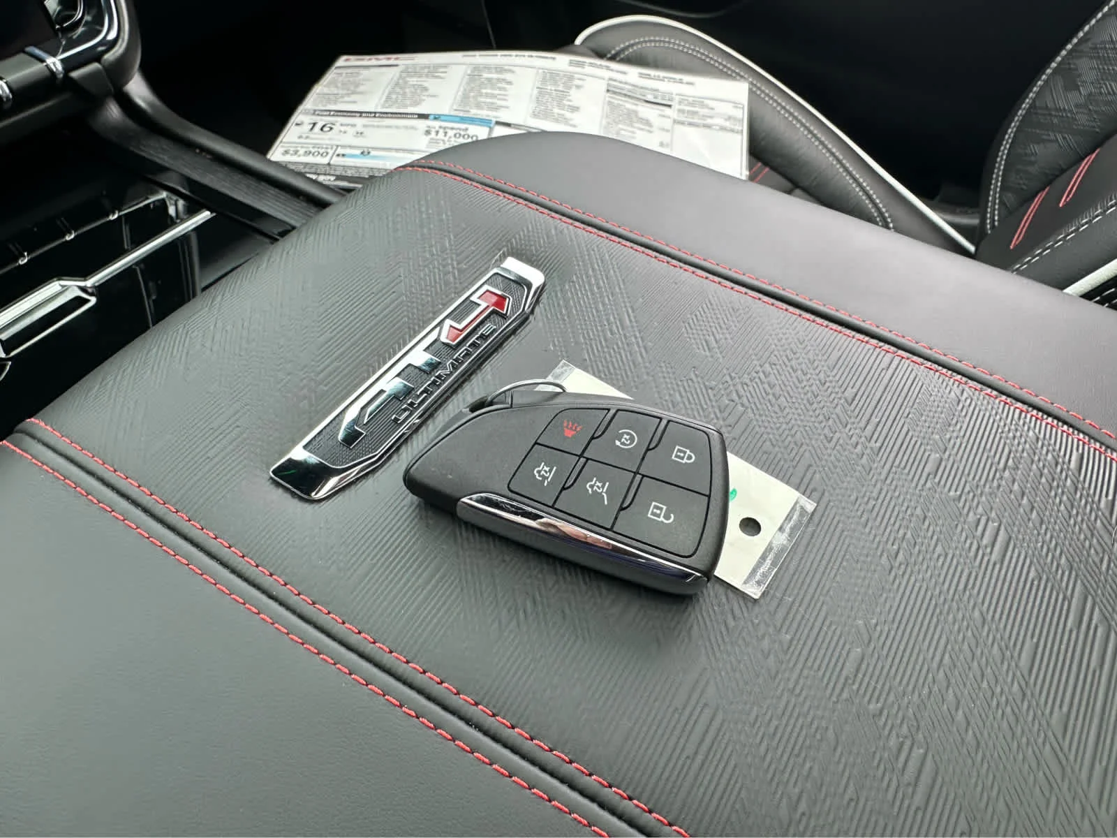Used 2026 Onyx Black GMC AT4 Ultimate image 29