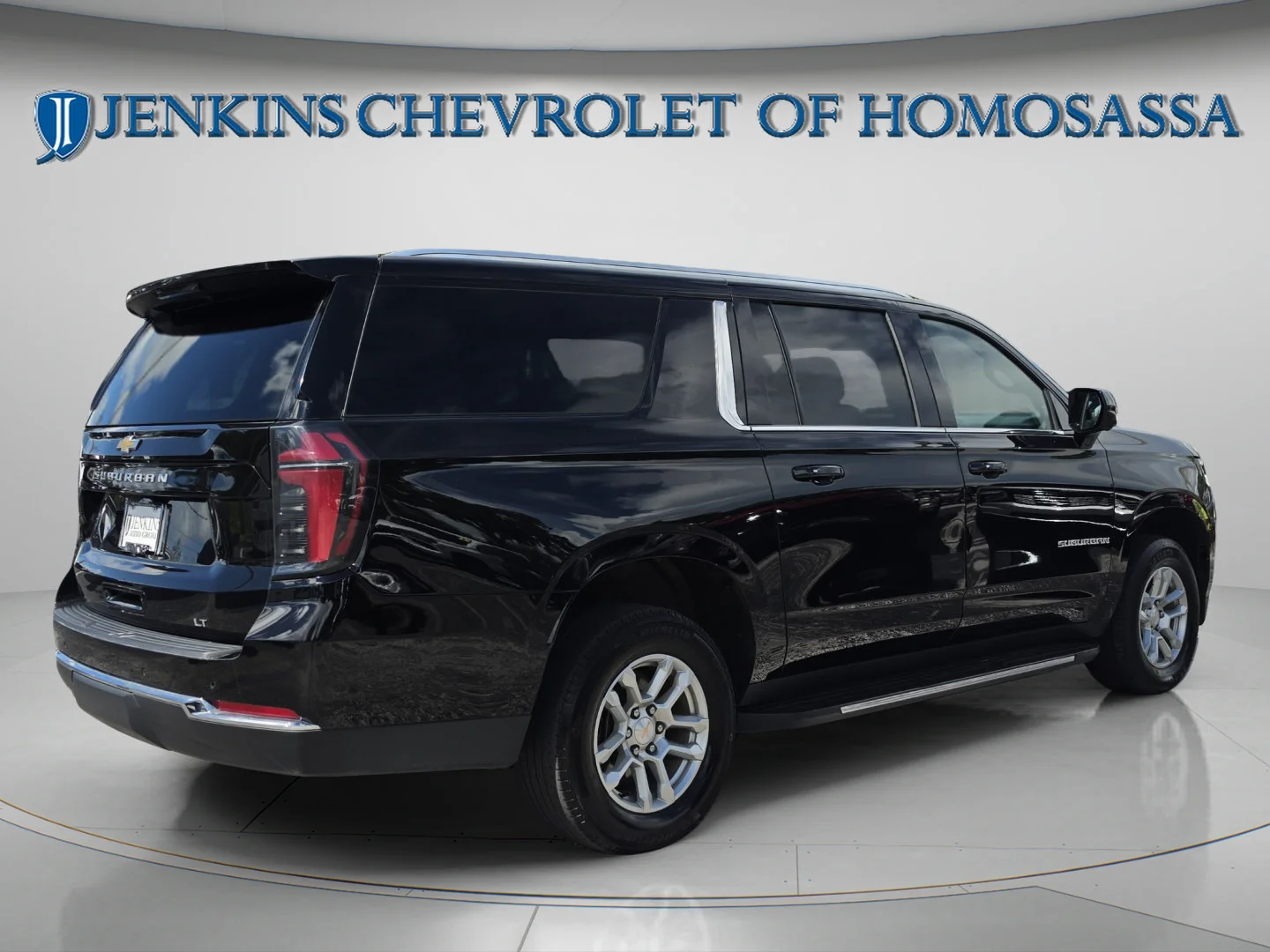 Used 2025 Black Chevrolet LT image 4