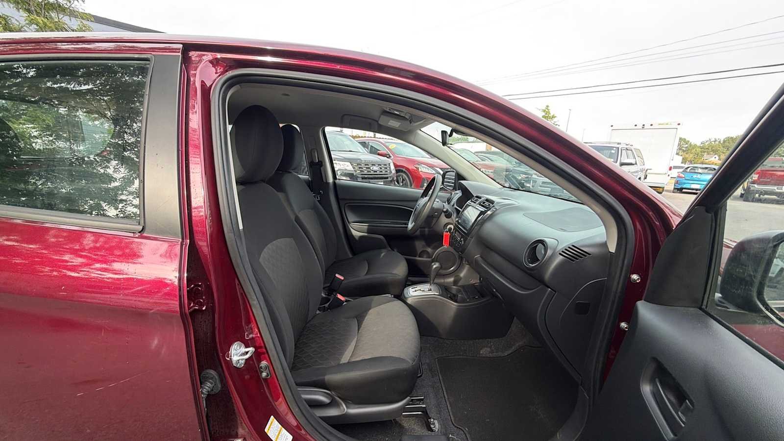 Used 2024 Wine Red Metallic Mitsubishi ES image 20
