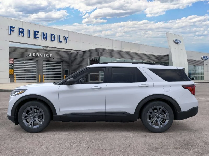 New 2026 Space White Metallic Ford Active image 3