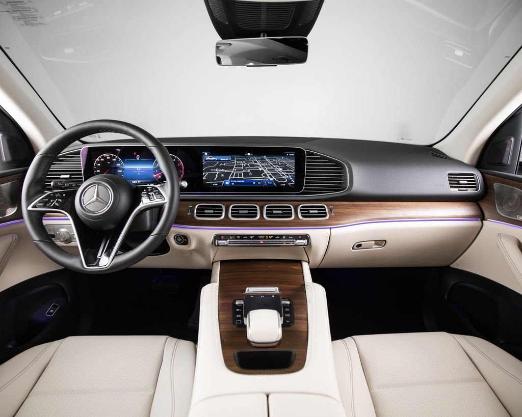 New 2026 Polar White Mercedes-Benz GLE 450 image 7