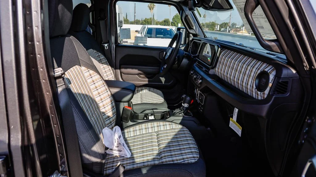 New 2026 Gray Jeep 85th Anniversary Edition image 21