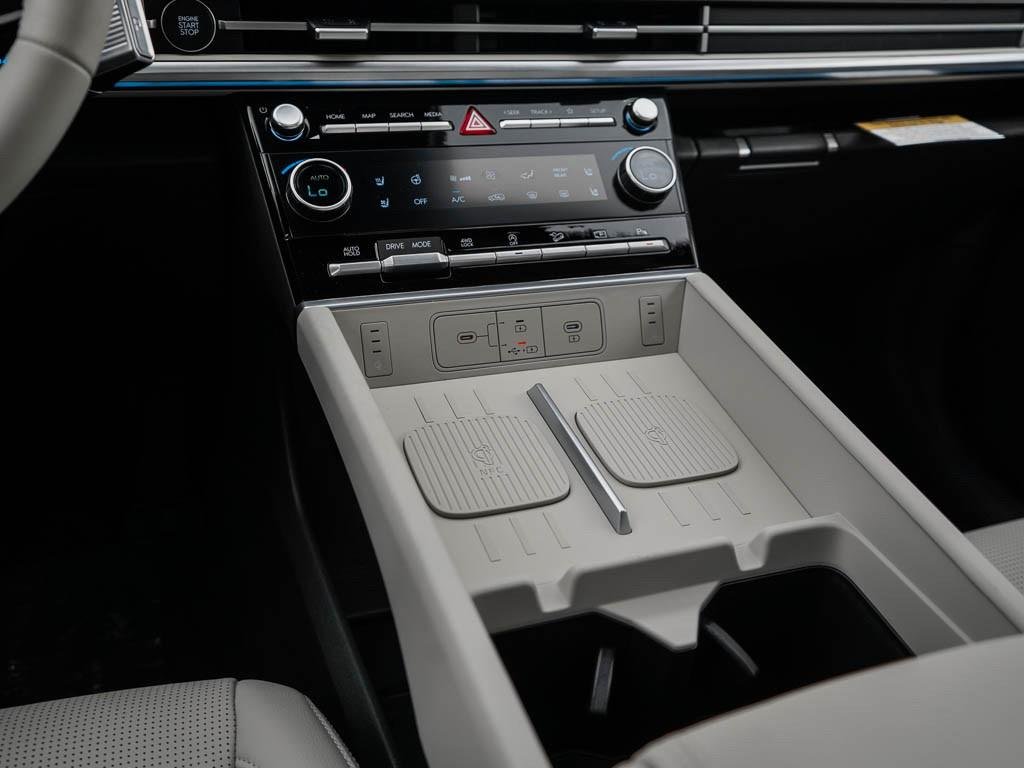 New 2026 Rockwood Green Hyundai Limited 6P AWD image 55