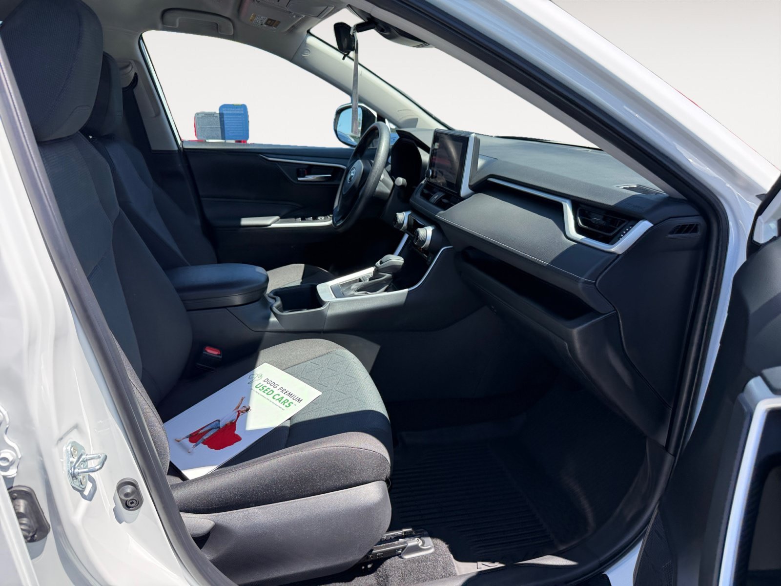 Used 2025 Ice Toyota XLE image 19