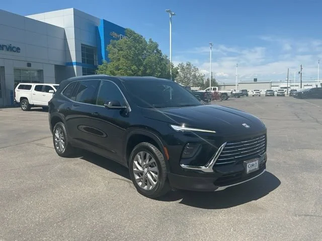 2025 Buick Enclave Preferred AWD's photo