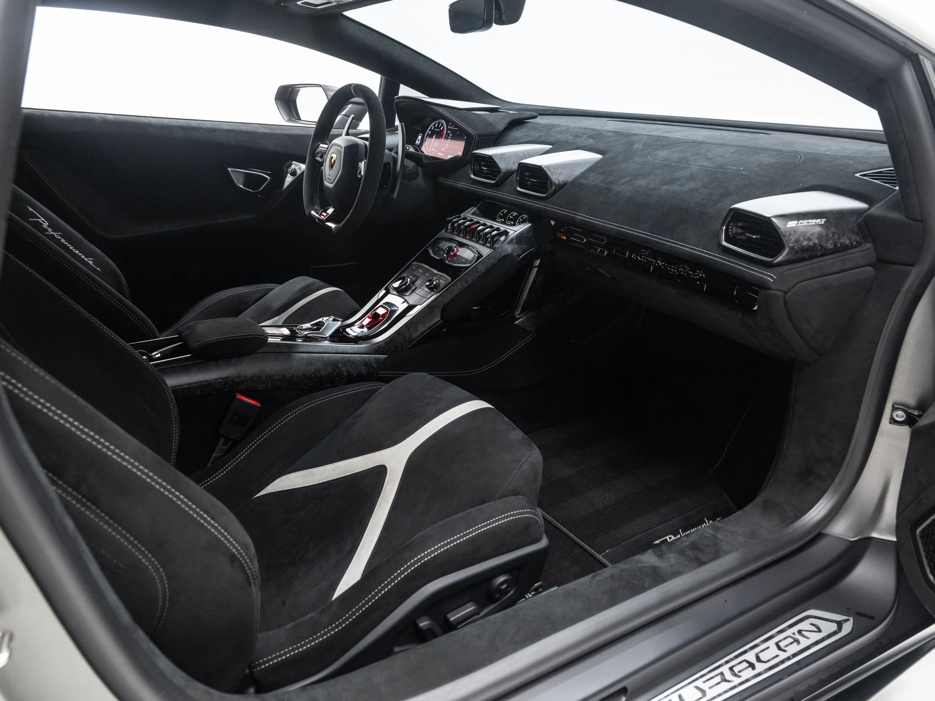 Used 2018 Grigio Titans Matt - AD PERSONAM Lamborghini Performante image 35