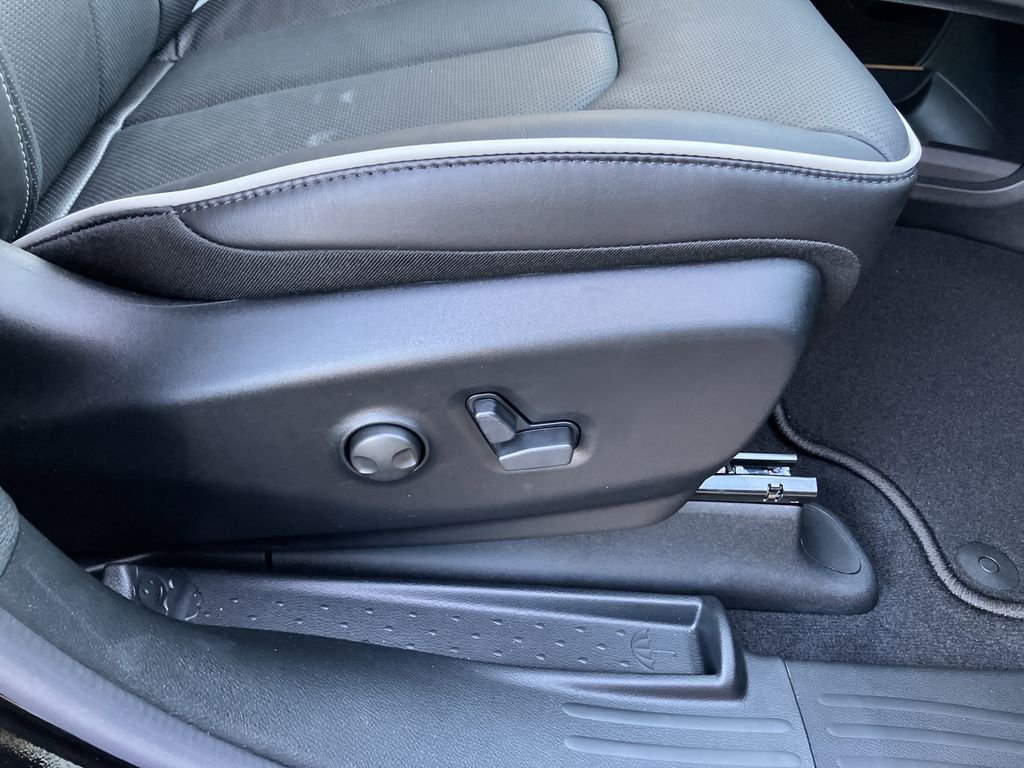 2026 Chrysler Pacifica Limited - Photo 45